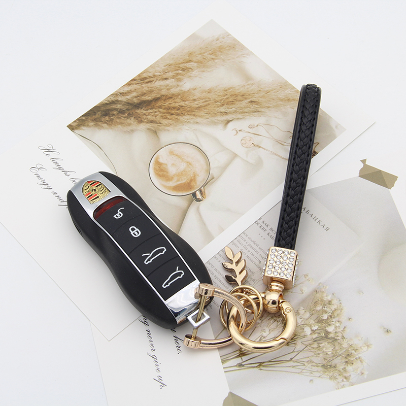 Пятно микрофибры ручной веревки инкрустированные бриллиантами пара автомобиль брелок кольцо цепь небольшой подарок мода кулон.3